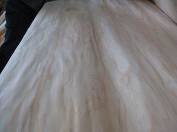 China Rotary Cut New Zealand Pine Wood Veneer Sheet, Face/Back Grade supplier